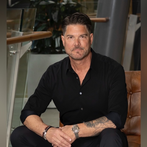 Meet your Posher, William - Picture 1 of 2